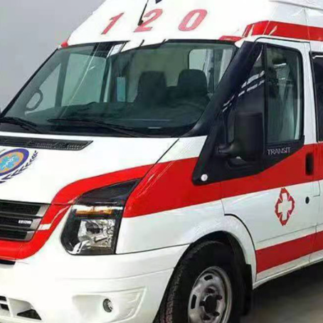 平昌非急救护送病人转院租赁救护车的优缺点对比